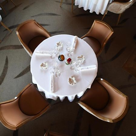 Logis Hotel Restaurant Au Boeuf Rouge Niederschaeffolsheim Luaran gambar